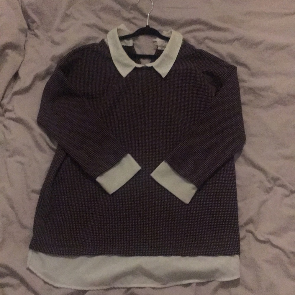 🚚 Ann taylor petite - sp - Mock two piece blouse.